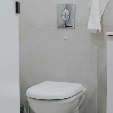Апартаменти Luxury And Spacius